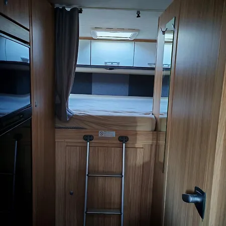 营地 Balatoni Lakoauto